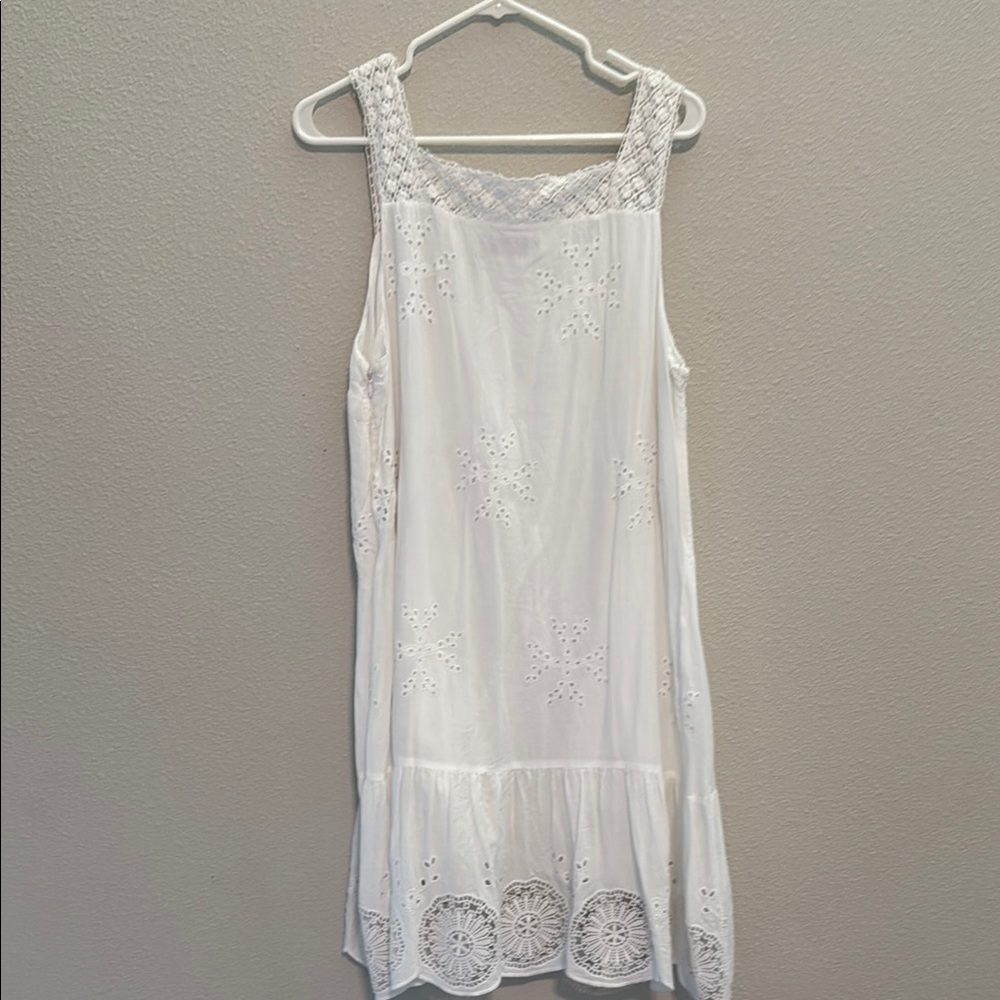 Ann Taylor LOFT Size 14 White Eyelet Dress Sleeveless